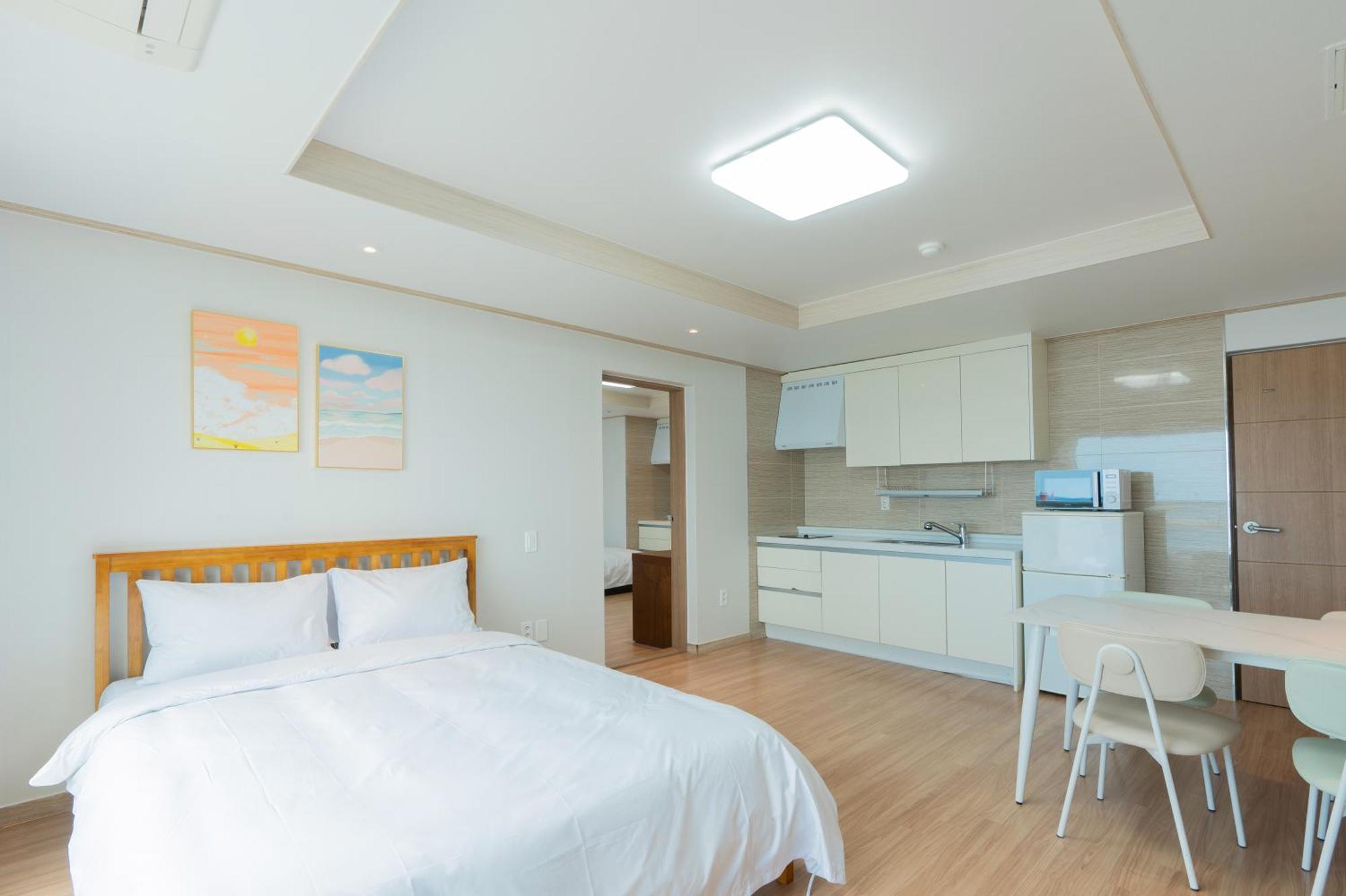 Ocean Palade Hotel Jeju Exterior photo