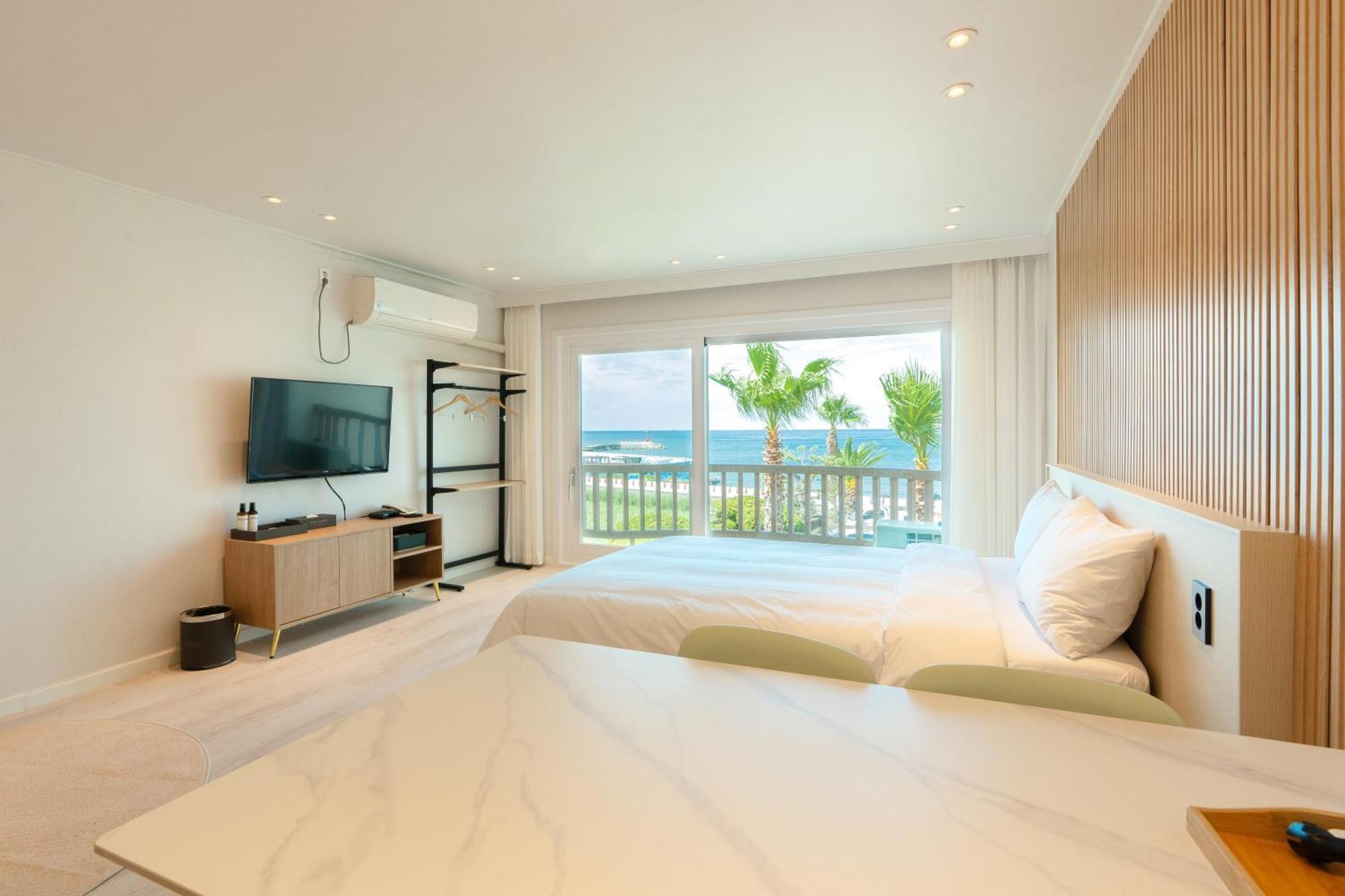 Ocean Palade Hotel Jeju Exterior photo